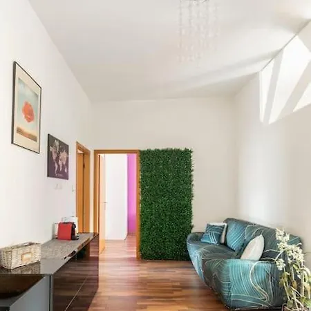 Daire San Giovanni Living House