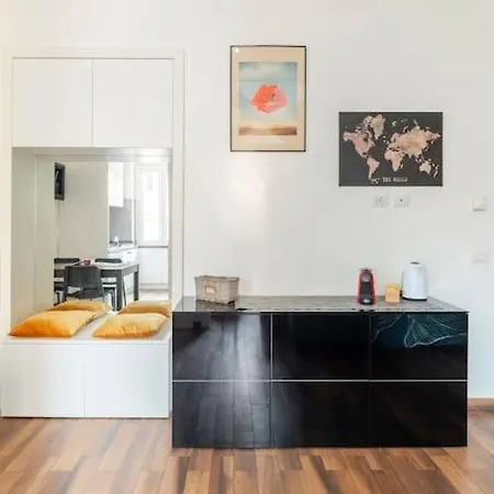San Giovanni Living House Daire Roma